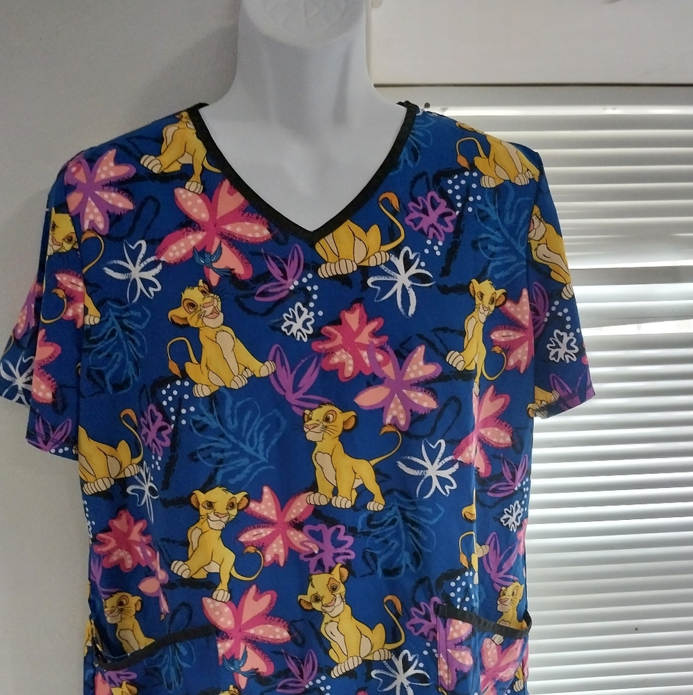 Scrub Top
